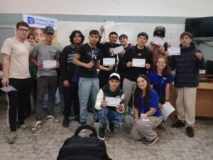 Fundación BROU visitó ITS Arias Balparda