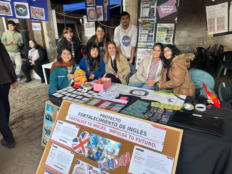 Lee más sobre el artículo Feria Educativa Sembrando Camino